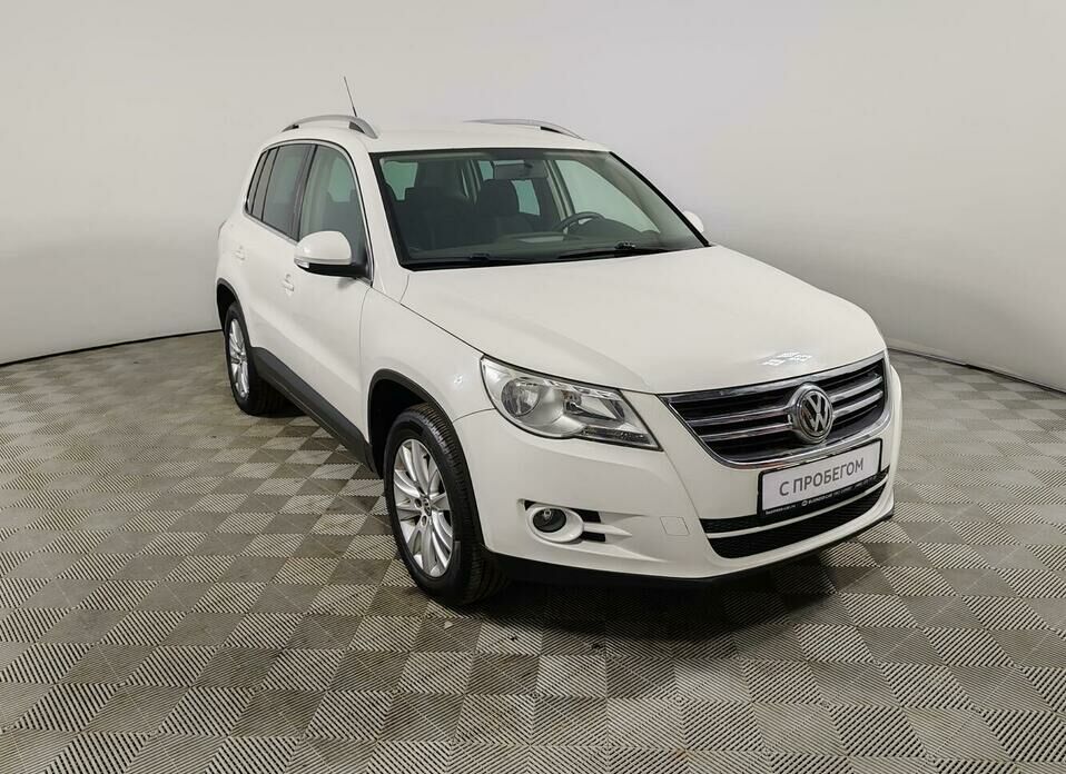 Volkswagen Tiguan 2.0 AT (170 л.с.) 4WD