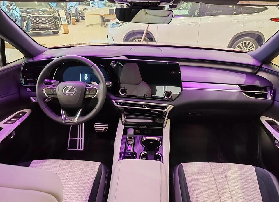 Lexus RX, V 500h 2.4hyb AT (371 л.с.) 4WD