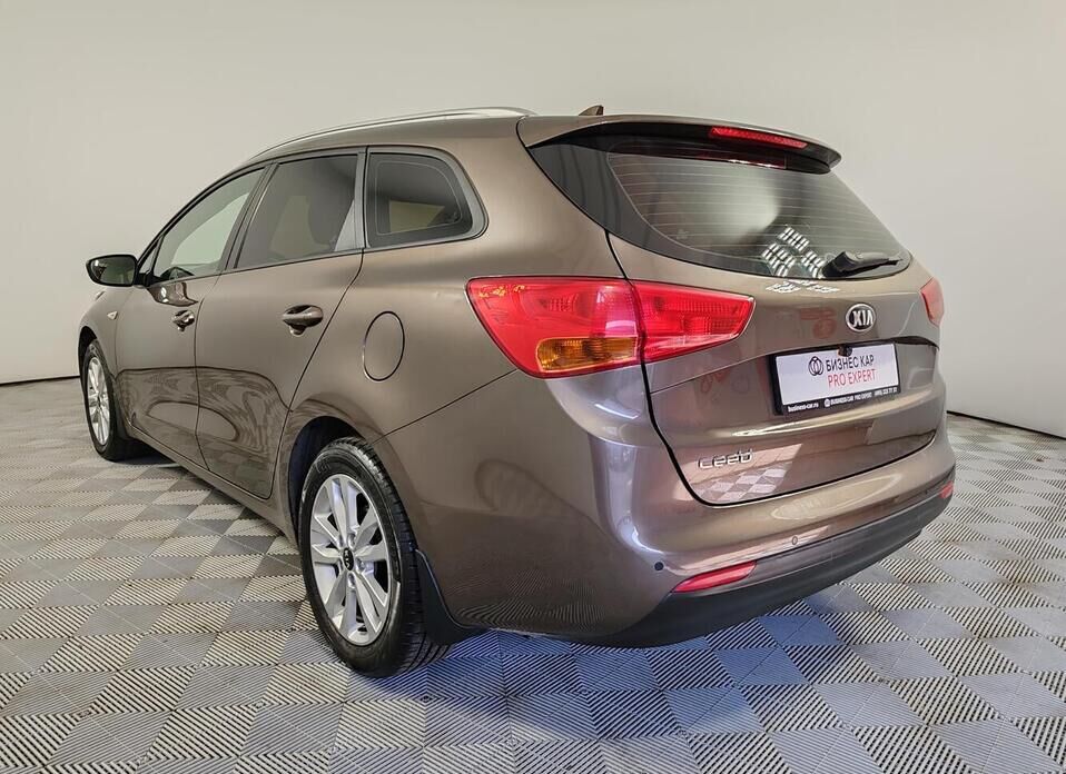 Kia Ceed 1.6 AT (130 л.с.)