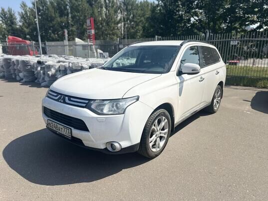 Mitsubishi Outlander, 2013&nbsp;г., 222&nbsp;799&nbsp;км