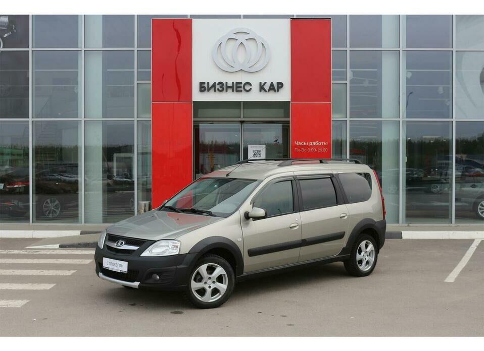 LADA (ВАЗ) Largus Cross 1.6 MT (106 л.с.)