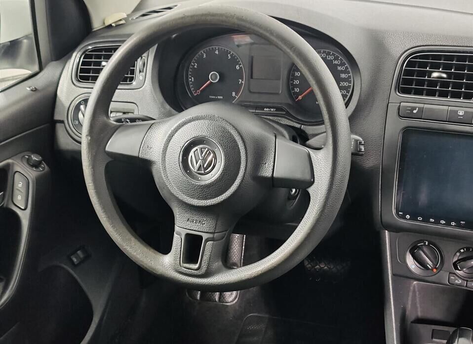 Volkswagen Polo, V 1.6 AT (105 л.с.)