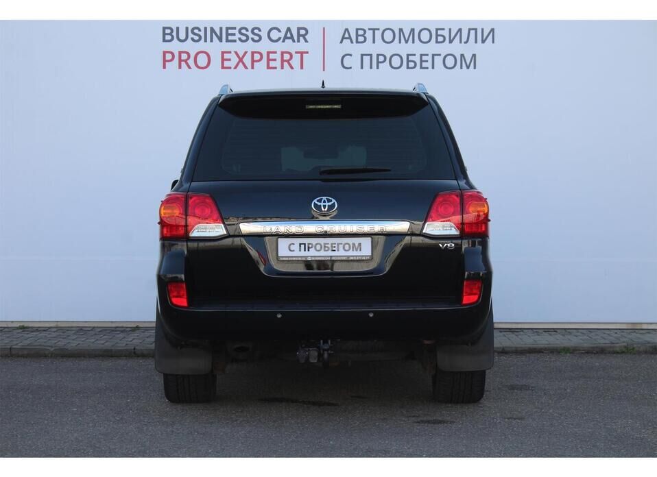 Toyota Land Cruiser, 200 Series Рестайлинг 1 4.5d AT (235 л.с.) 4WD