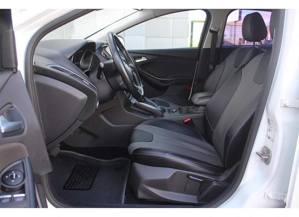 Ford Focus, III 1.6 AMT (125 л.с.)