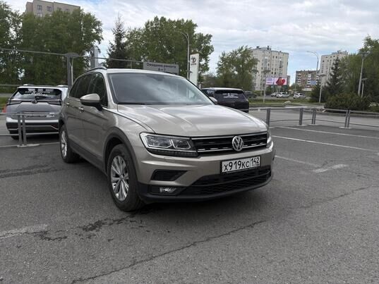 Volkswagen Tiguan, 2020&nbsp;г., 24&nbsp;677&nbsp;км