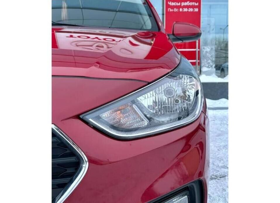 Hyundai Solaris, II 1.6 AT (123 л.с.)