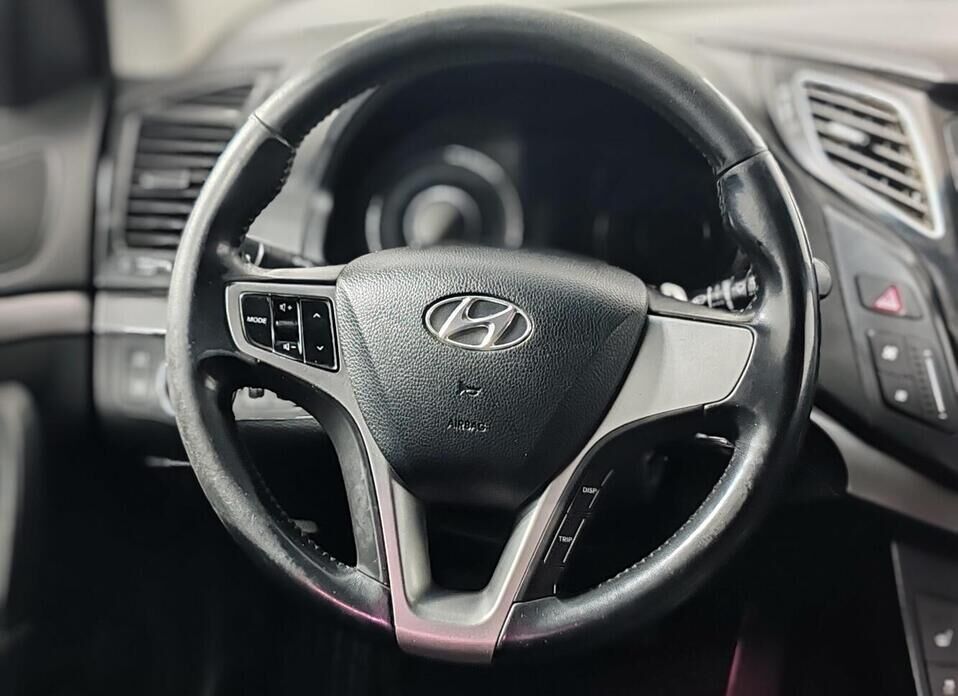 Hyundai i40, I 2.0 AT (150 л.с.)