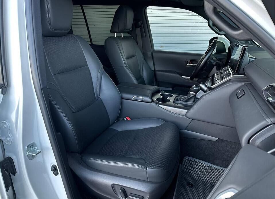 Toyota Land Cruiser 3.4d AT (299 л.с.) 4WD