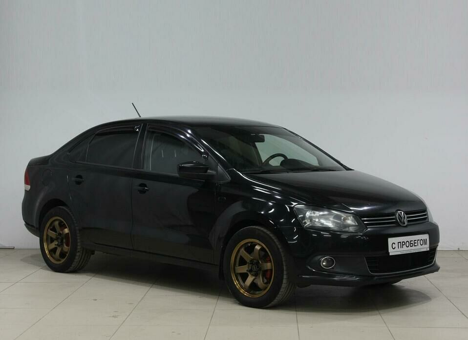 Volkswagen Polo 1.6 MT (105 л.с.)