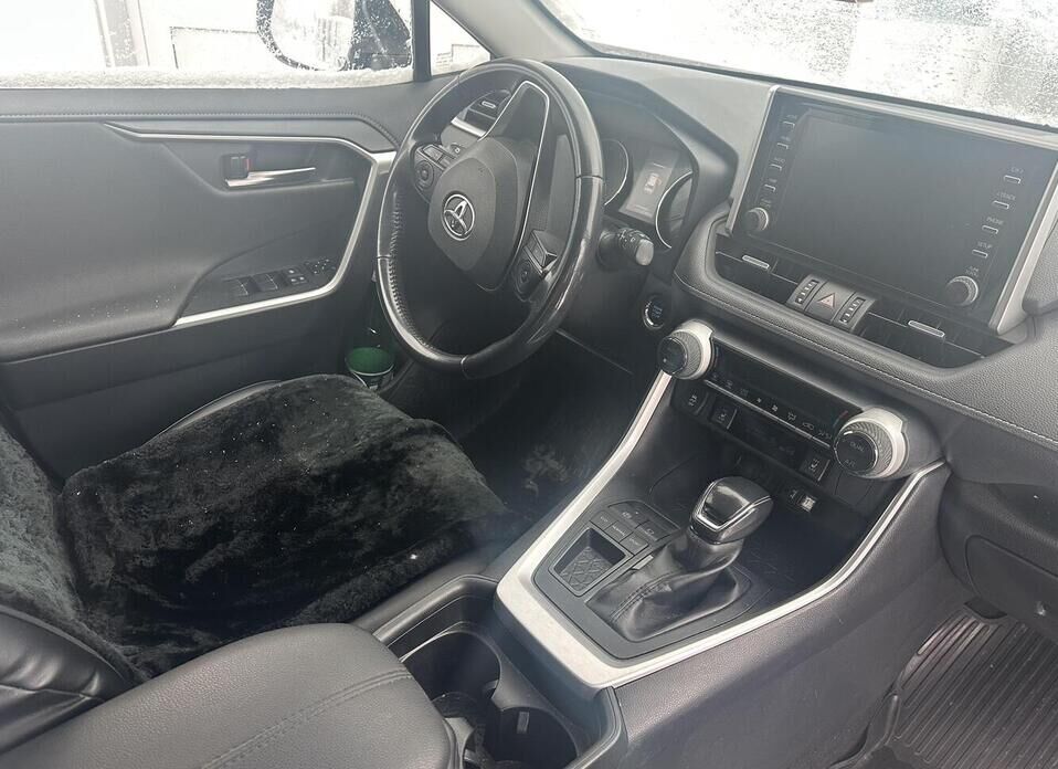 Toyota RAV4, V (XA50) 2.0 CVT (149 л.с.)