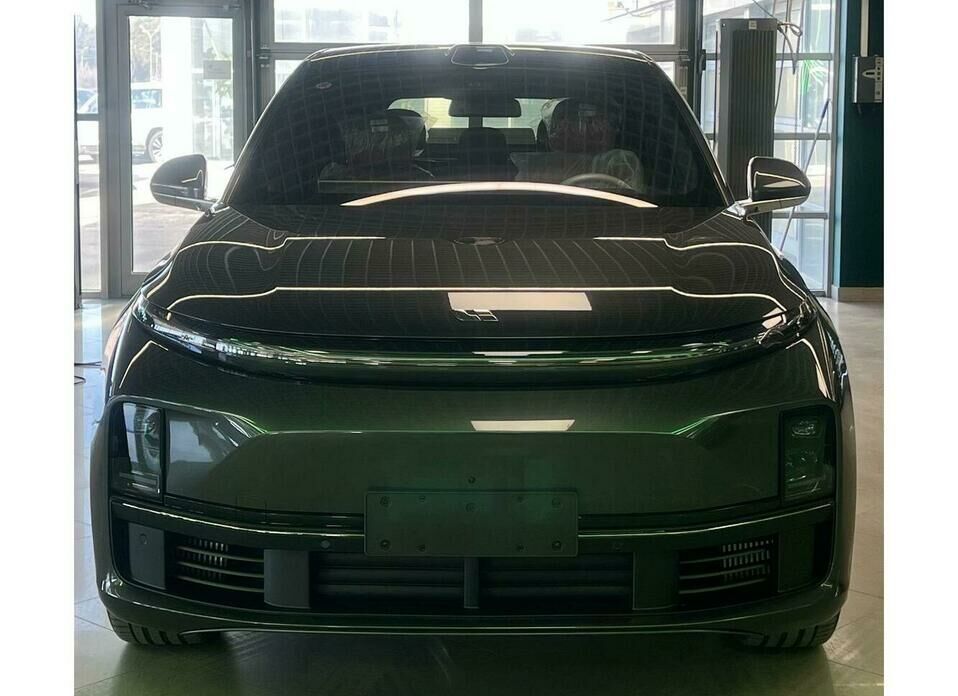 LiXiang L7 52.3 kWh 1.5hyb AT (449 л.с.) 4WD