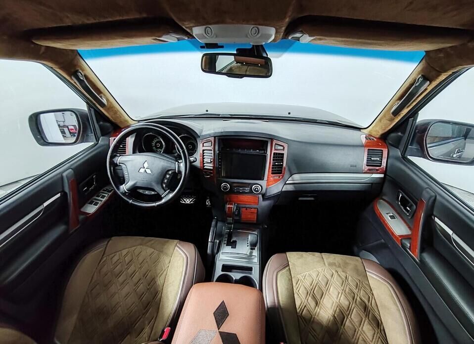 Mitsubishi Pajero 3.0 AT (178 л.с.) 4WD