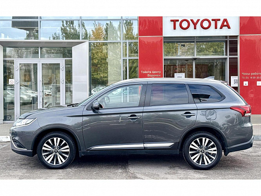 Mitsubishi Outlander, 2020 г., 131 183 км