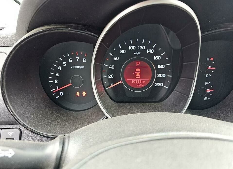 Kia Rio 1.6 AT (123 л.с.)