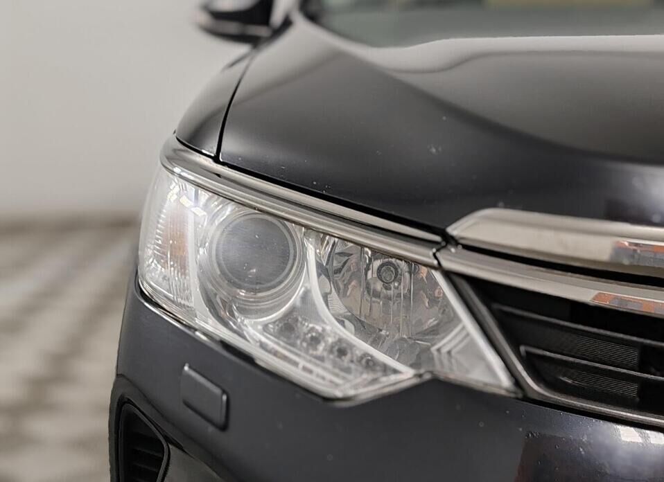 Toyota Camry, VII (XV50) Рестайлинг 2.5 AT (181 л.с.)