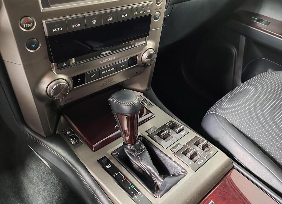 Lexus GX, II Рестайлинг 460 4.6 AT (296 л.с.) 4WD