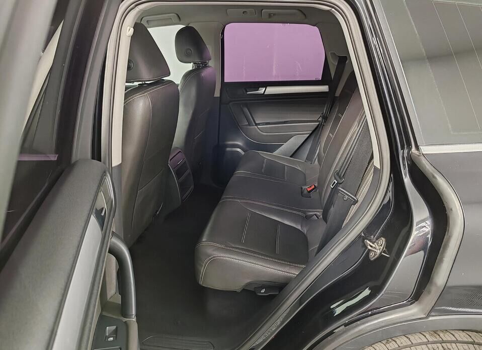 Volkswagen Touareg 3.6 AT (249 л.с.) 4WD