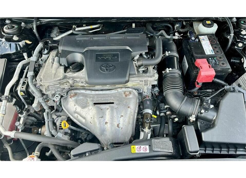 Toyota Camry, VIII (XV70) 2.5 AT (181 л.с.)