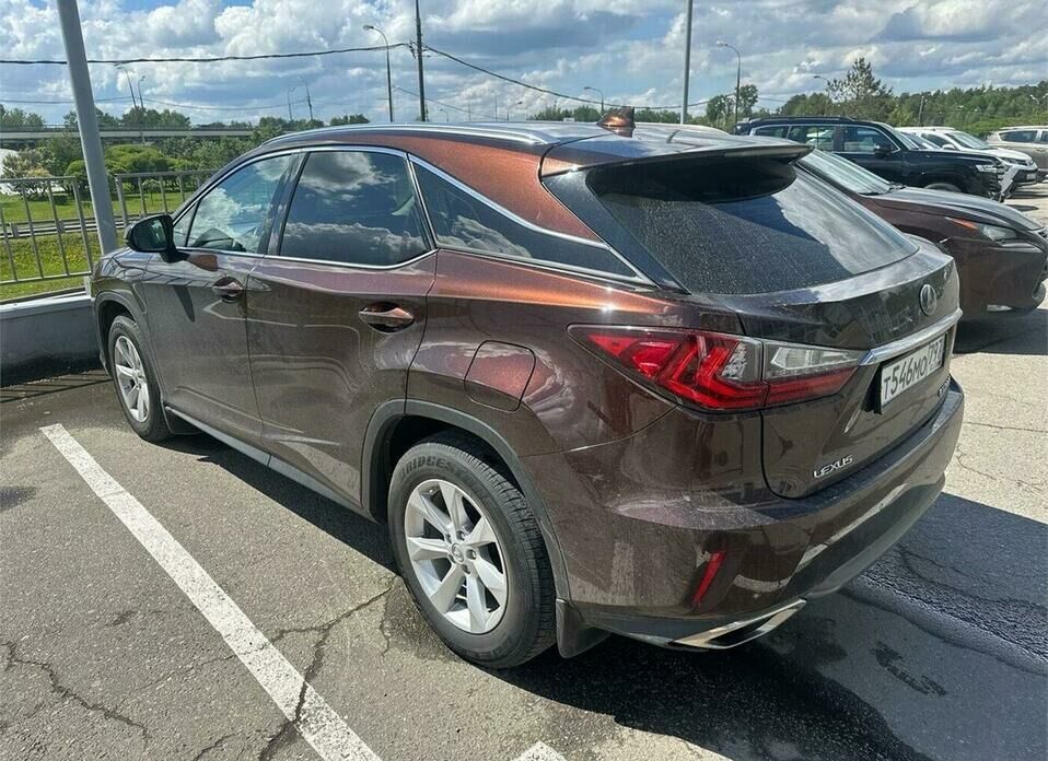 Lexus RX 200t 2.0 AT (238 л.с.) 4WD