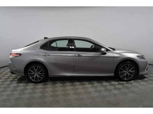 Toyota Camry, 2023&nbsp;г., 55&nbsp;012&nbsp;км