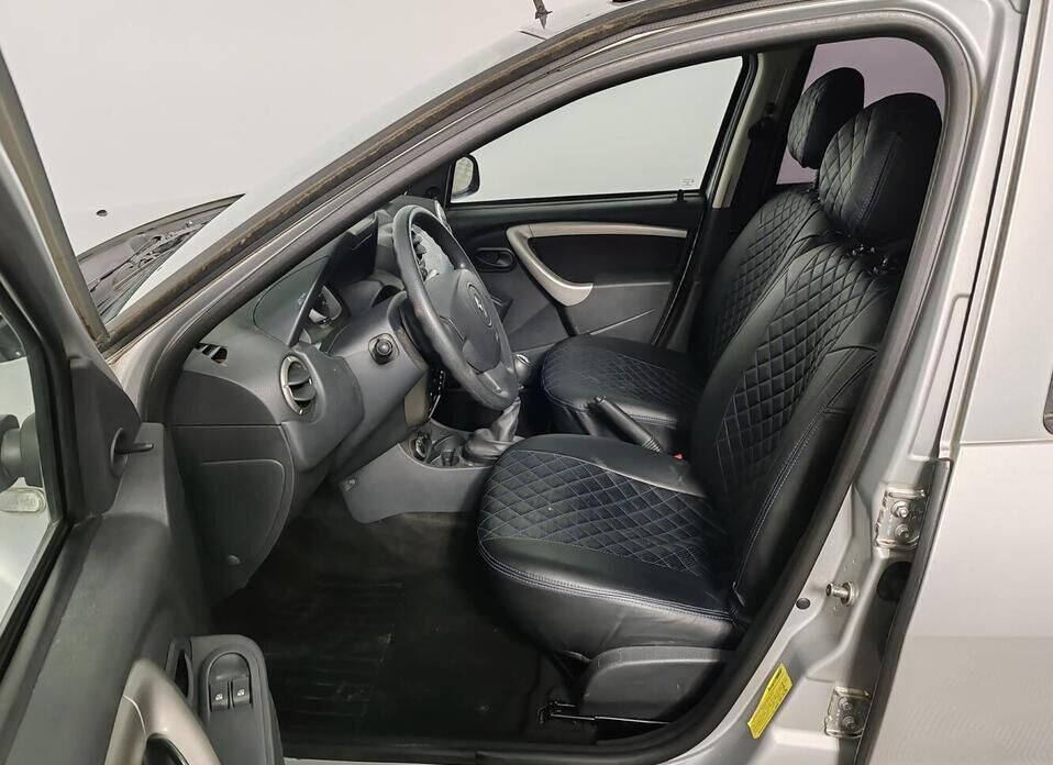 Renault Duster, I 1.6 MT (102 л.с.) 4WD