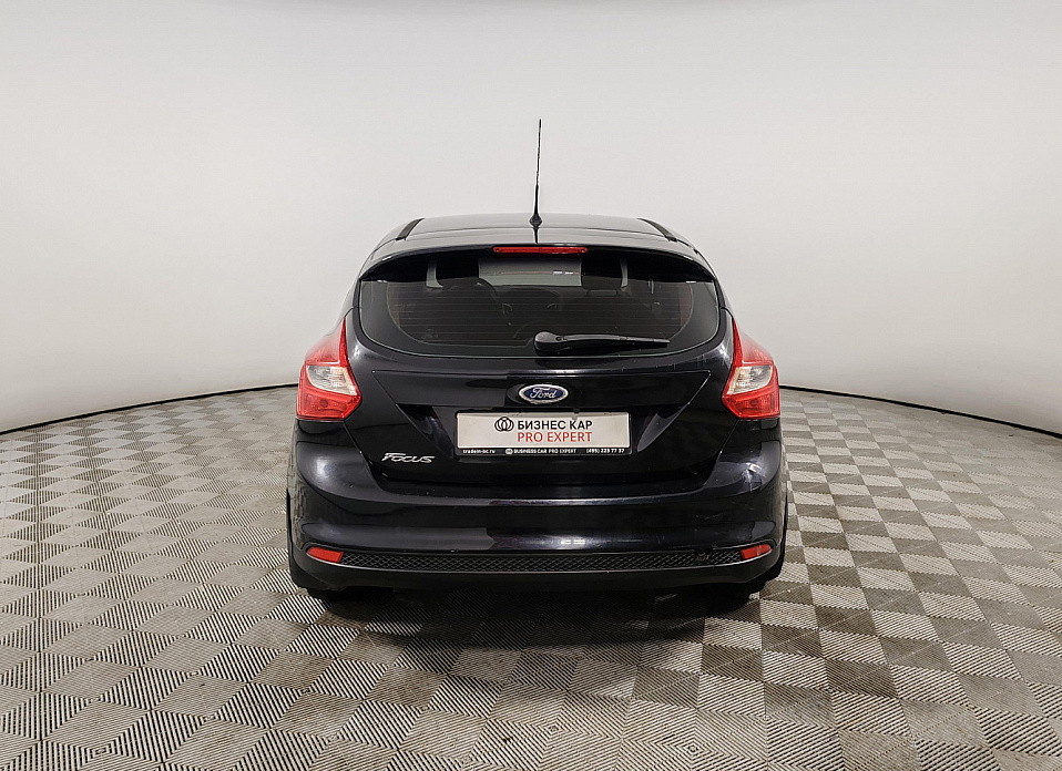 Ford Focus, III 1.6 MT (105 л.с.)