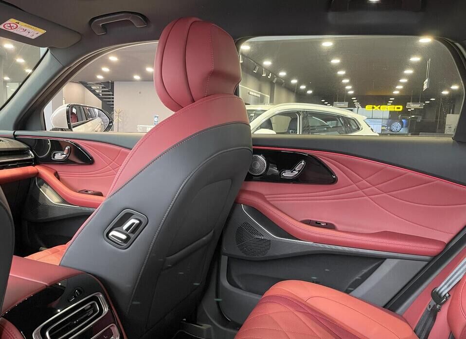 EXEED RX 2.0 AT (249 л.с.) 4WD