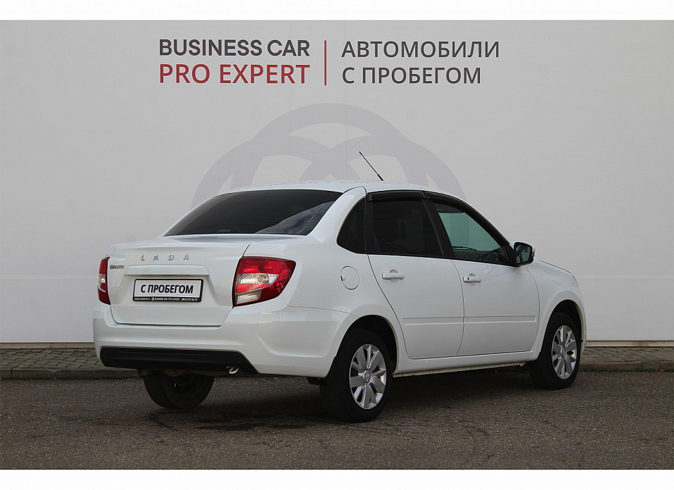 LADA (ВАЗ) Granta, I Рестайлинг 1.6 MT (90 л.с.)