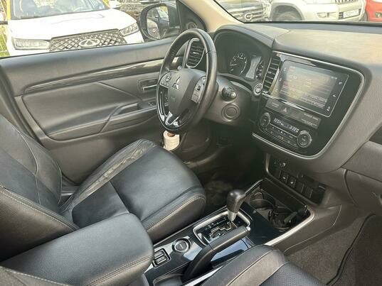 Mitsubishi Outlander, 2017 г., 139 858 км