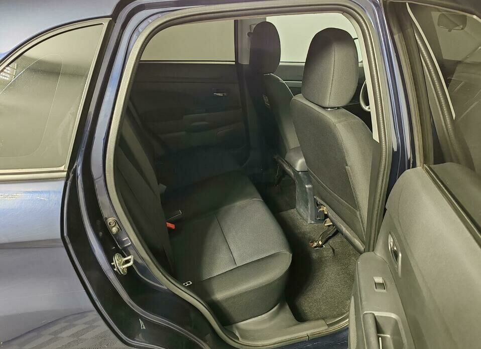 Mitsubishi ASX 1.6 MT (117 л.с.)