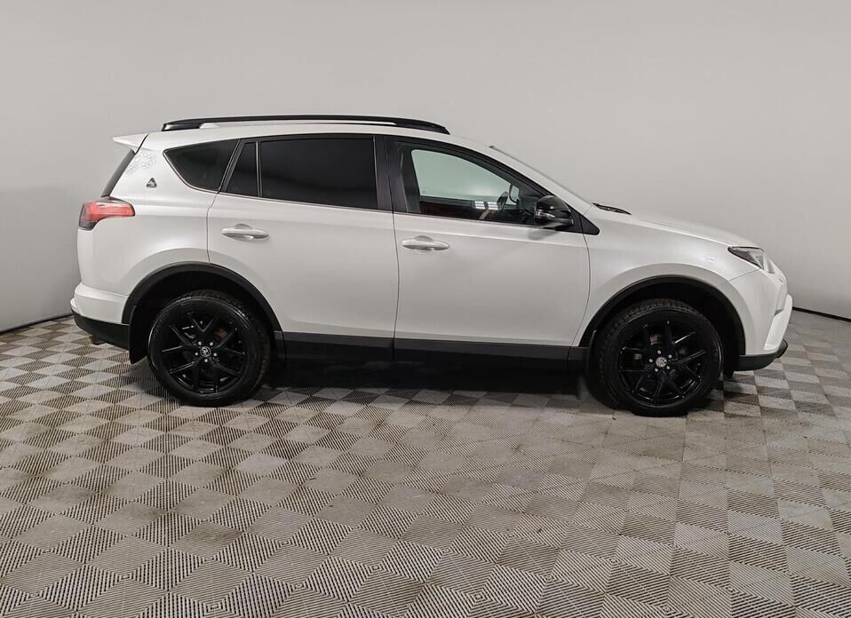 Toyota RAV4, IV (XA40) Рестайлинг 2.0 CVT (146 л.с.) 4WD