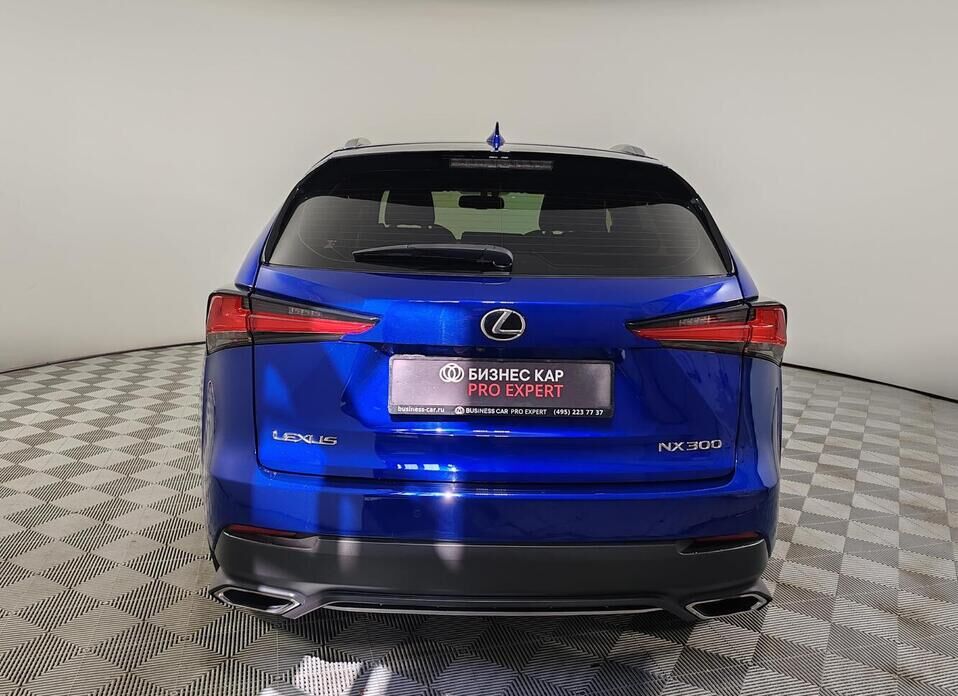Lexus NX, I Рестайлинг 300 2.0 AT (238 л.с.) 4WD