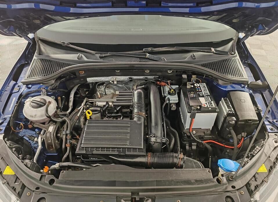 Skoda Octavia 1.2 MT (105 л.с.)
