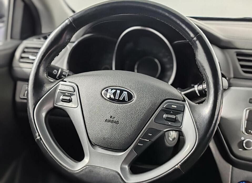 Kia Rio 1.6 MT (123 л.с.)