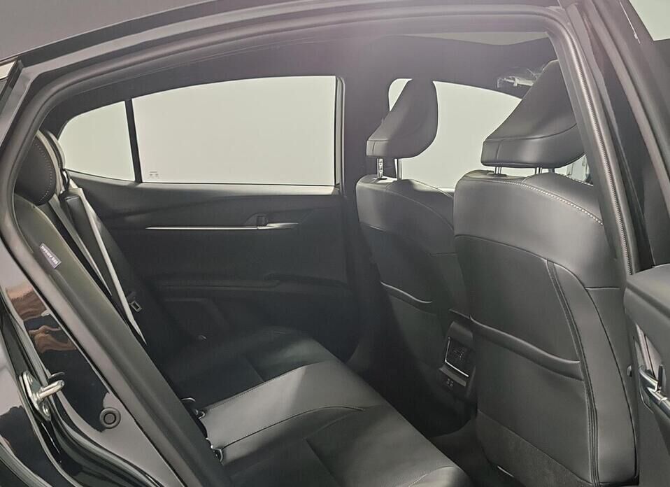 Toyota Camry, IX (XV80) China Market 2.0hyb CVT (197 л.с.)