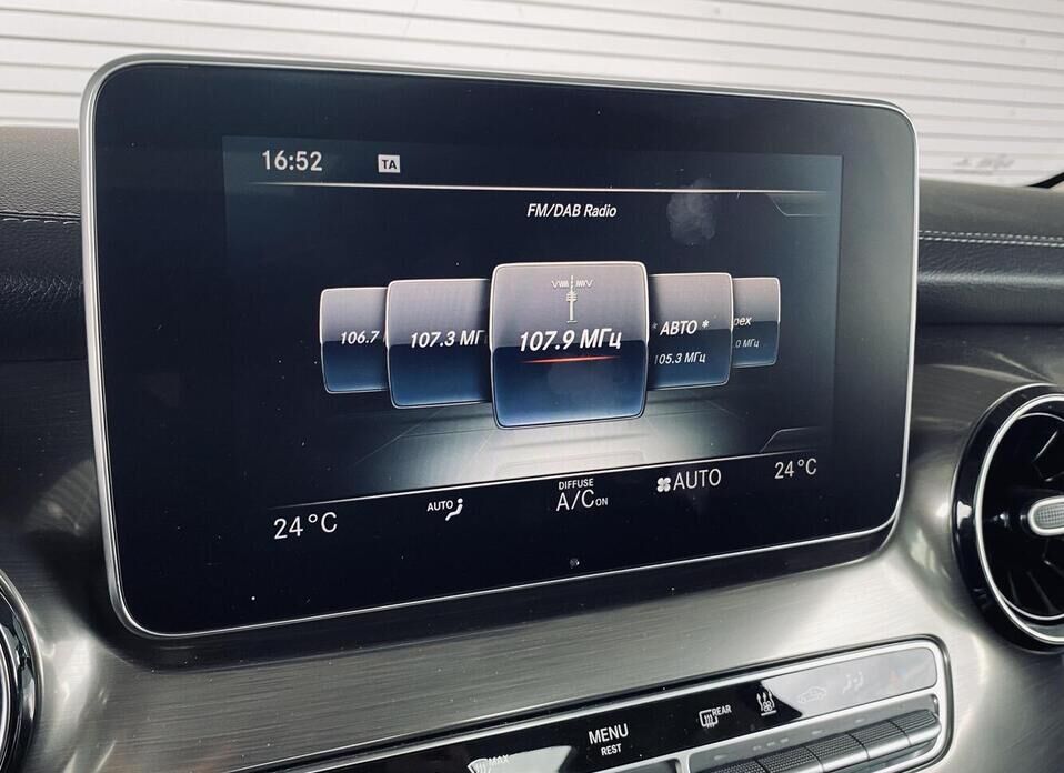 Mercedes-Benz V-Класс, III (W447) Рестайлинг 300 d длинный 2.0d AT (239 л.с.) 4WD