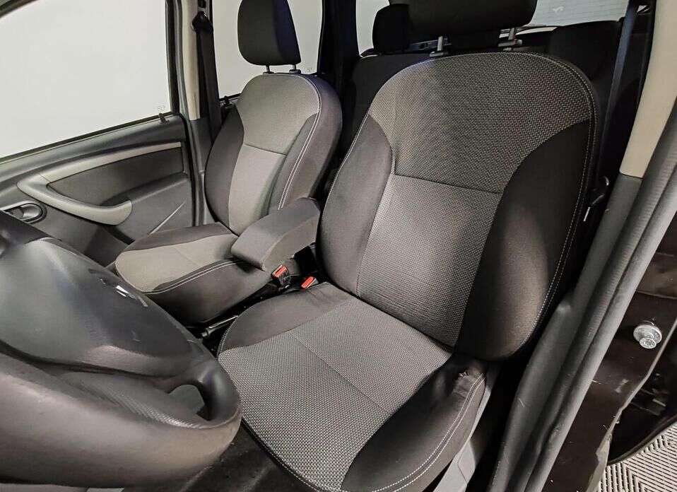 Renault Duster 2.0 AT (143 л.с.) 4WD