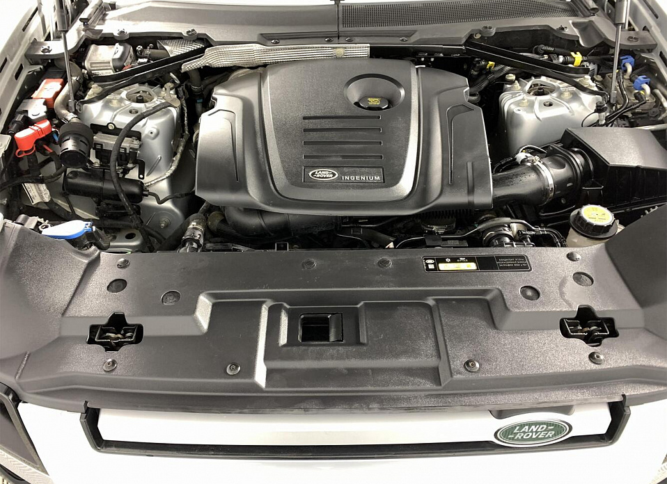 Land Rover Defender, II 110 2.0d AT (200 л.с.) 4WD