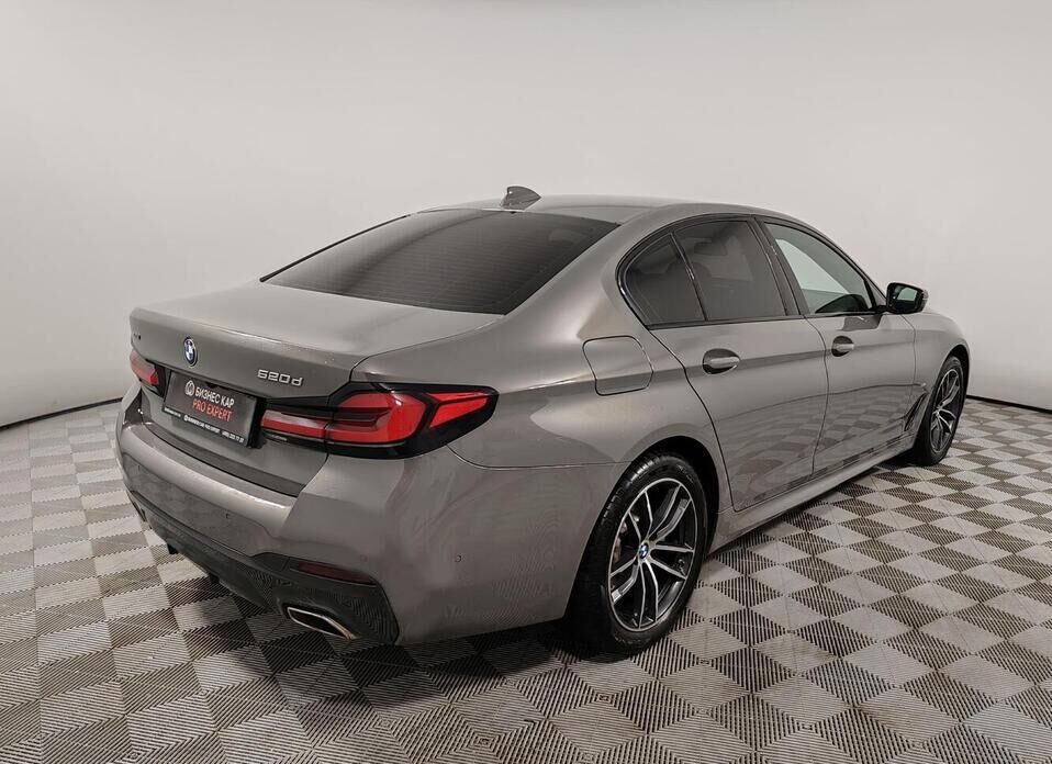 BMW 5 серии, VII (G30/G31) Рестайлинг 520d 2.0d AT (190 л.с.)