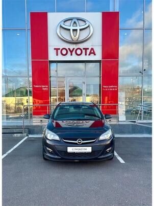 Opel Astra, 2015&nbsp;г., 190&nbsp;635&nbsp;км