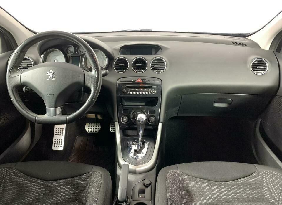 Peugeot 308 1.6 AT (120 л.с.)