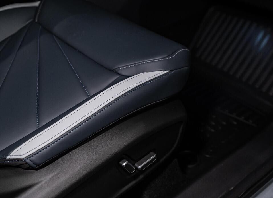 Geely Atlas, II 2.0 AT (200 л.с.) 4WD