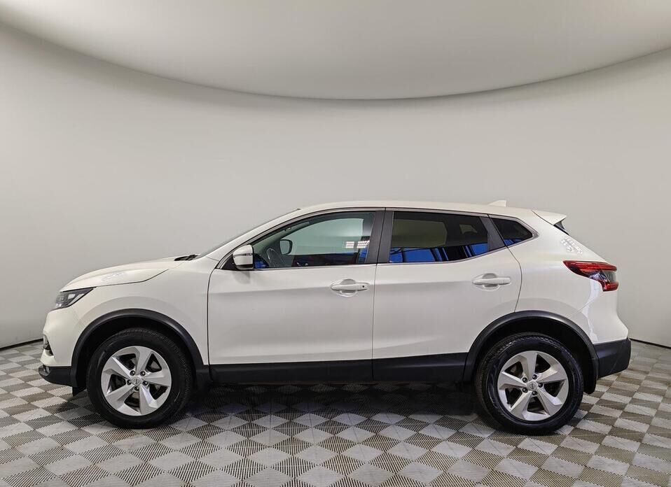 Nissan Qashqai, II Рестайлинг 2.0 CVT (144 л.с.) 4WD