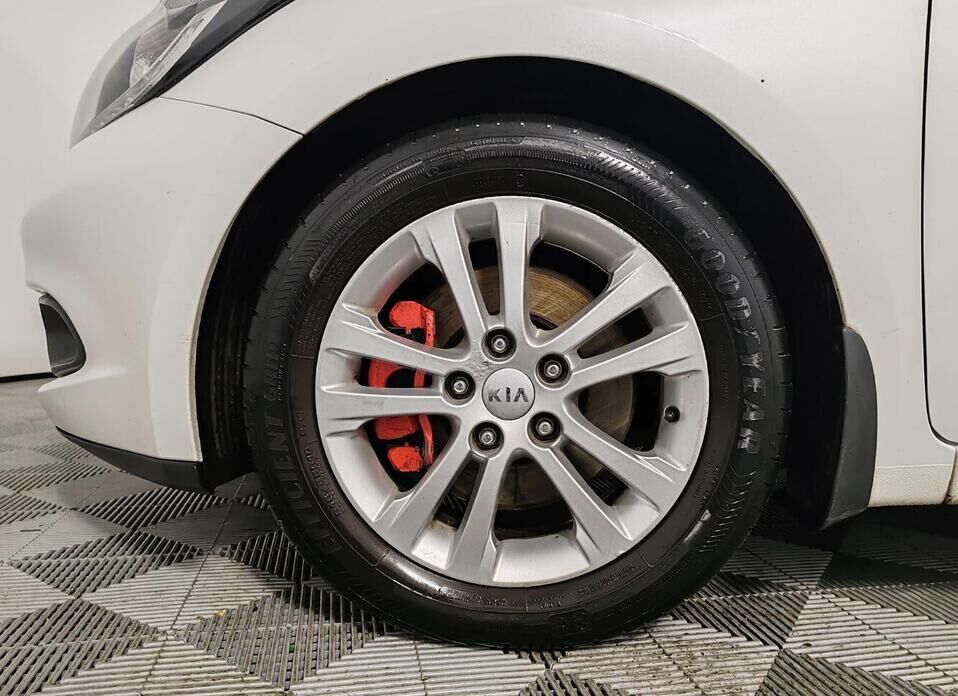 Kia Ceed, II 1.6 AT (129 л.с.)