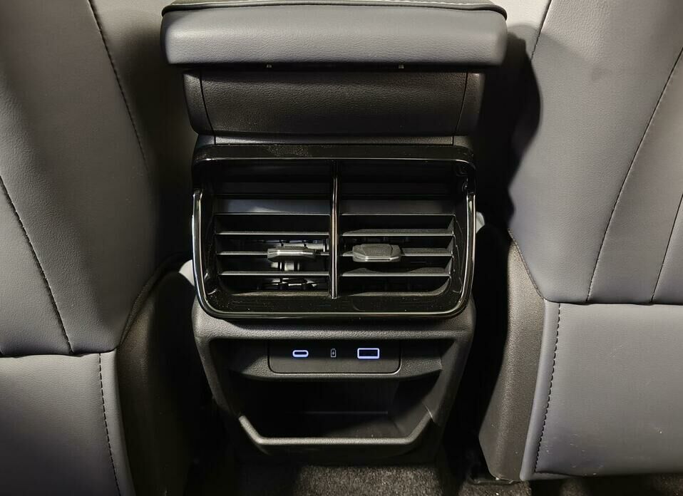 Geely Atlas 2.0 AMT (200 л.с.)