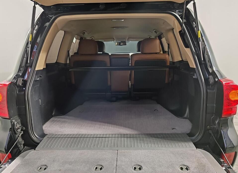 Toyota Land Cruiser, 200 Series Рестайлинг 1 4.5d AT (235 л.с.) 4WD