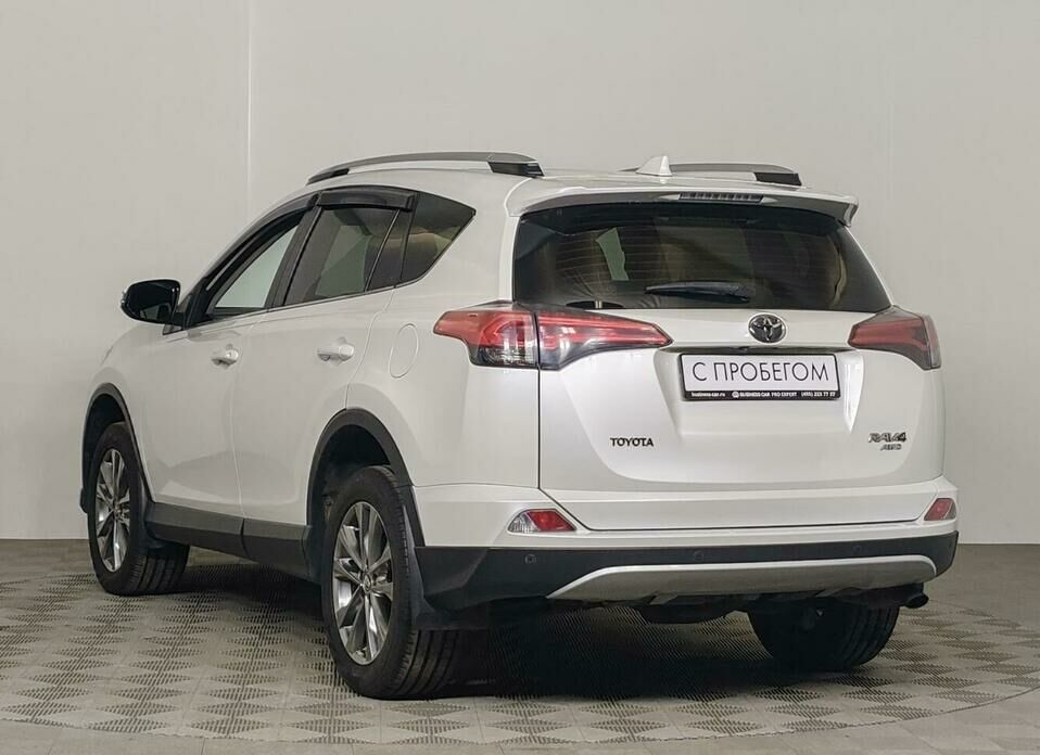 Toyota RAV4 2.2d AT (150 л.с.) 4WD