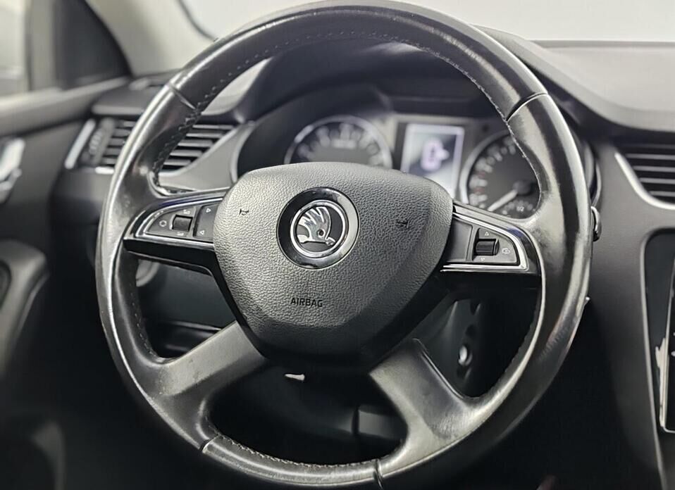 Skoda Octavia 1.8 AMT (180 л.с.)