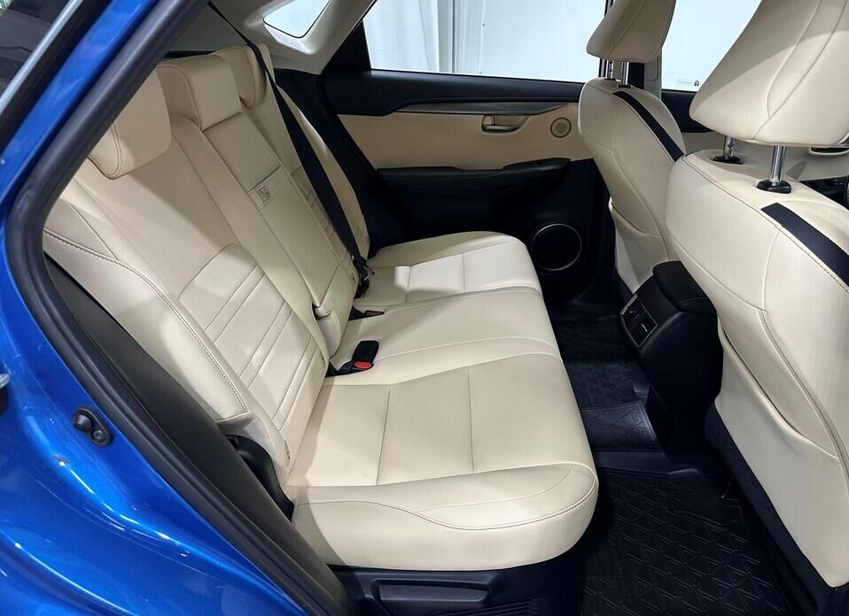 Lexus NX 200 2.0 CVT (150 л.с.) 4WD