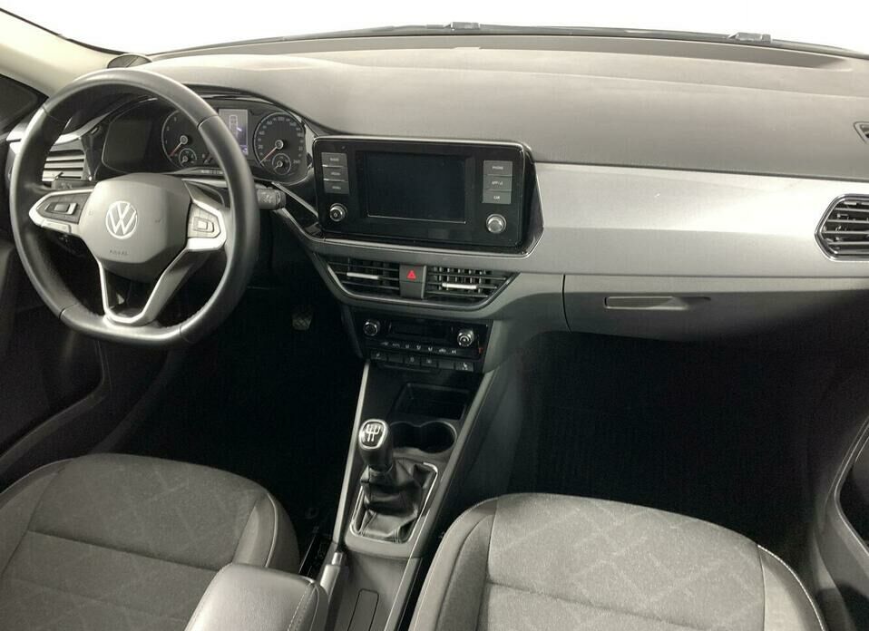 Volkswagen Polo 1.6 MT (110 л.с.)